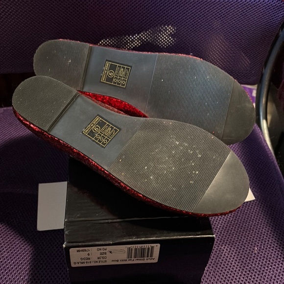 Ellie Red Glitter Flats with Bow - Picture 3 of 6